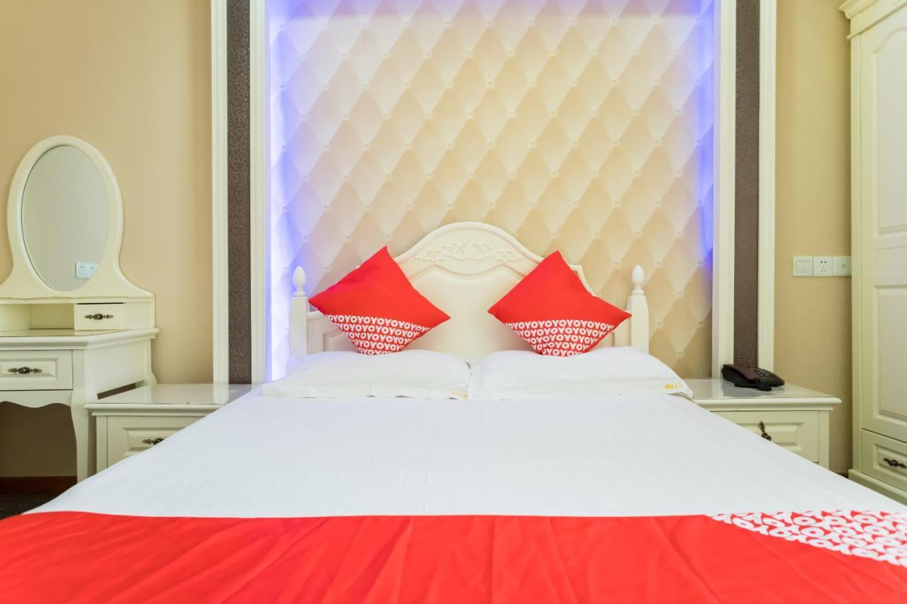 Nafee Hotel Zhenjiang  Bagian luar foto